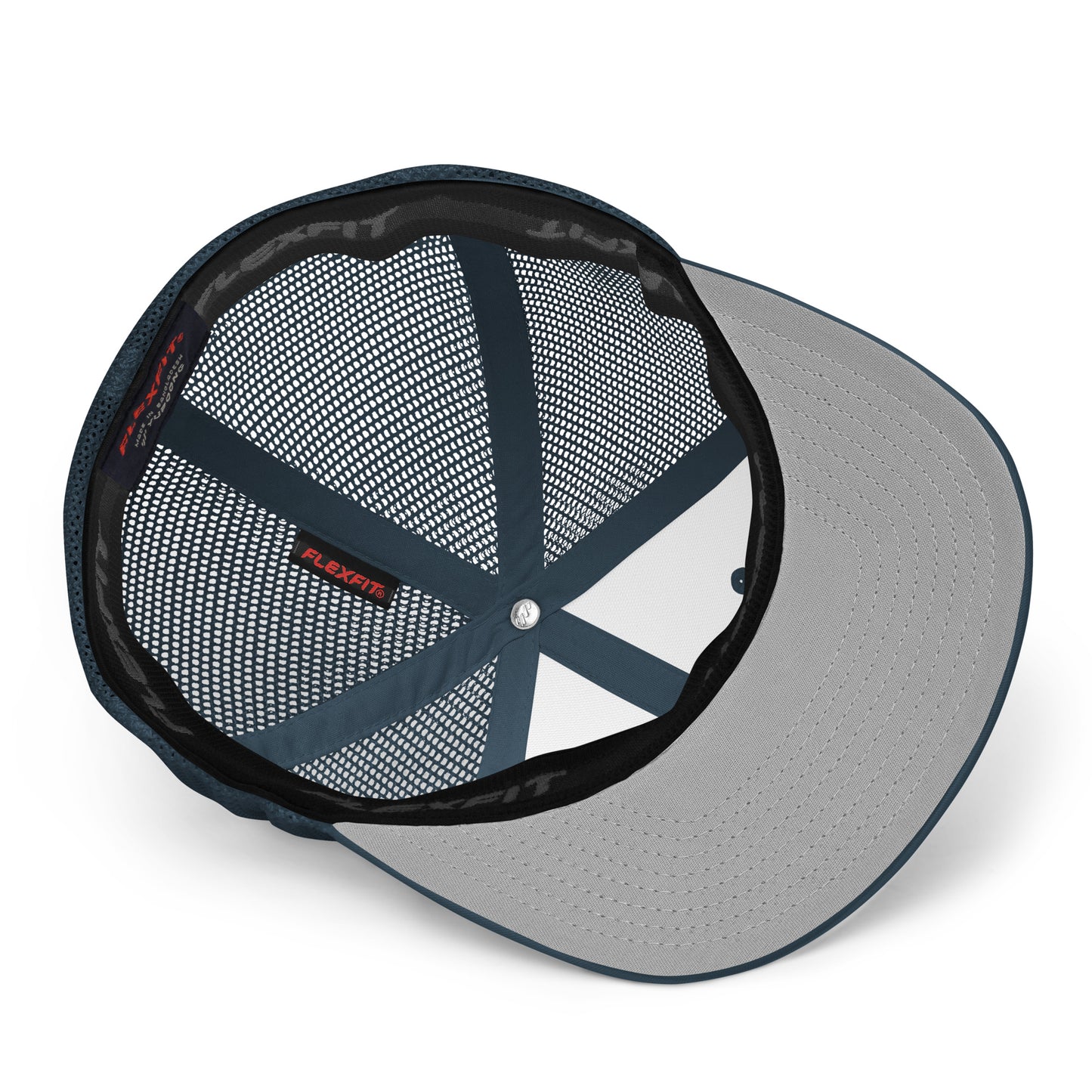 Closed-back trucker cap